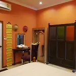 Norn Nai Suan Resort