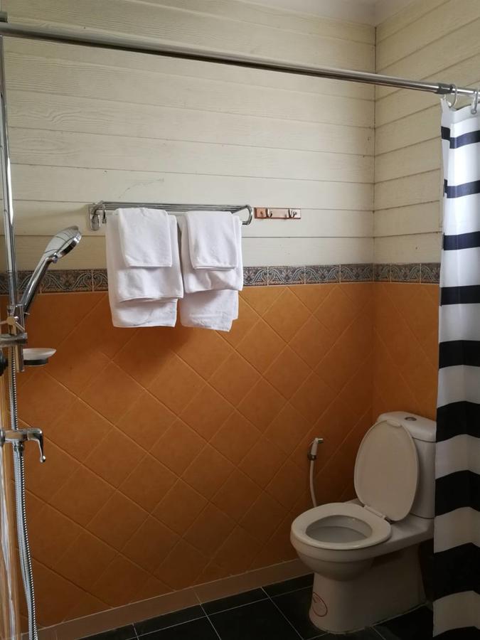 Norn Nai Suan 2* Bangkok
